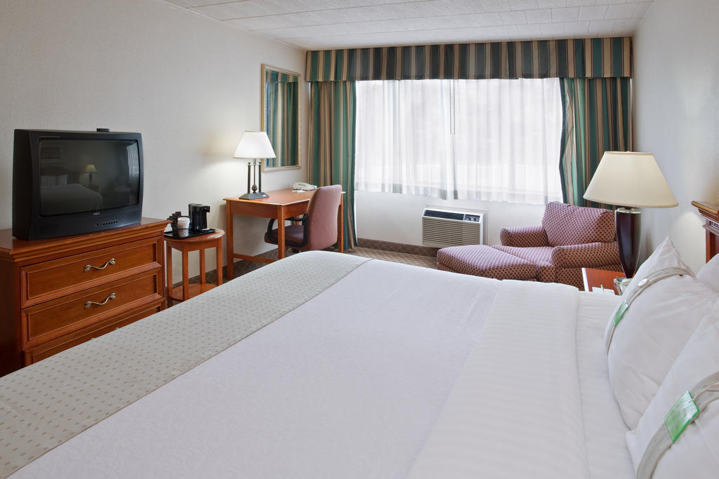 Ramada By Wyndham